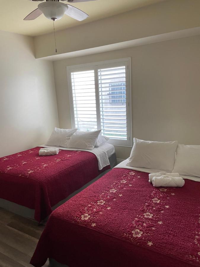 Private Angeles W/ Free Wifi, Ac&private Fridge. Los Ángeles